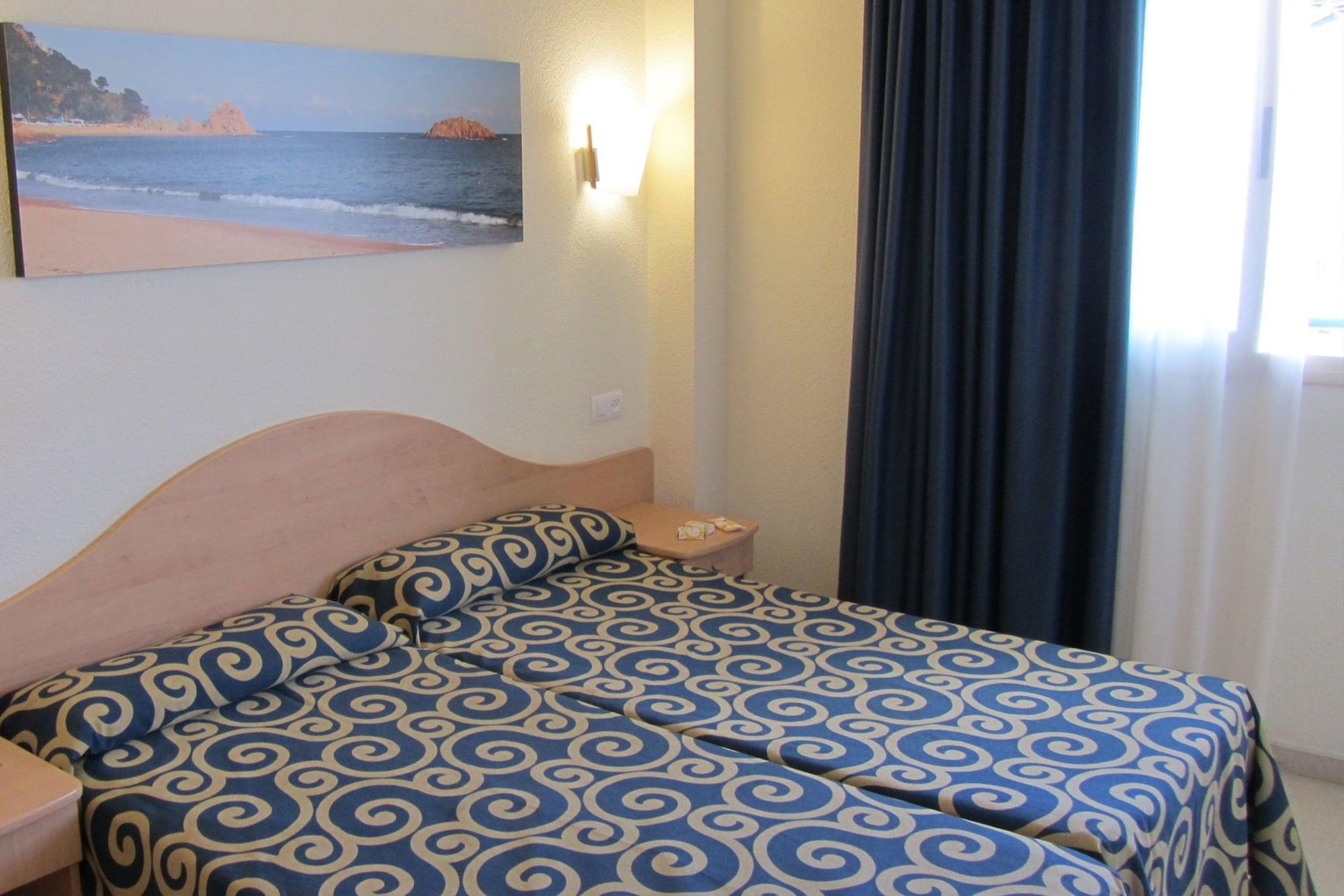 Htop Royal Sun Suites #Htopfun Santa Susanna Kültér fotó
