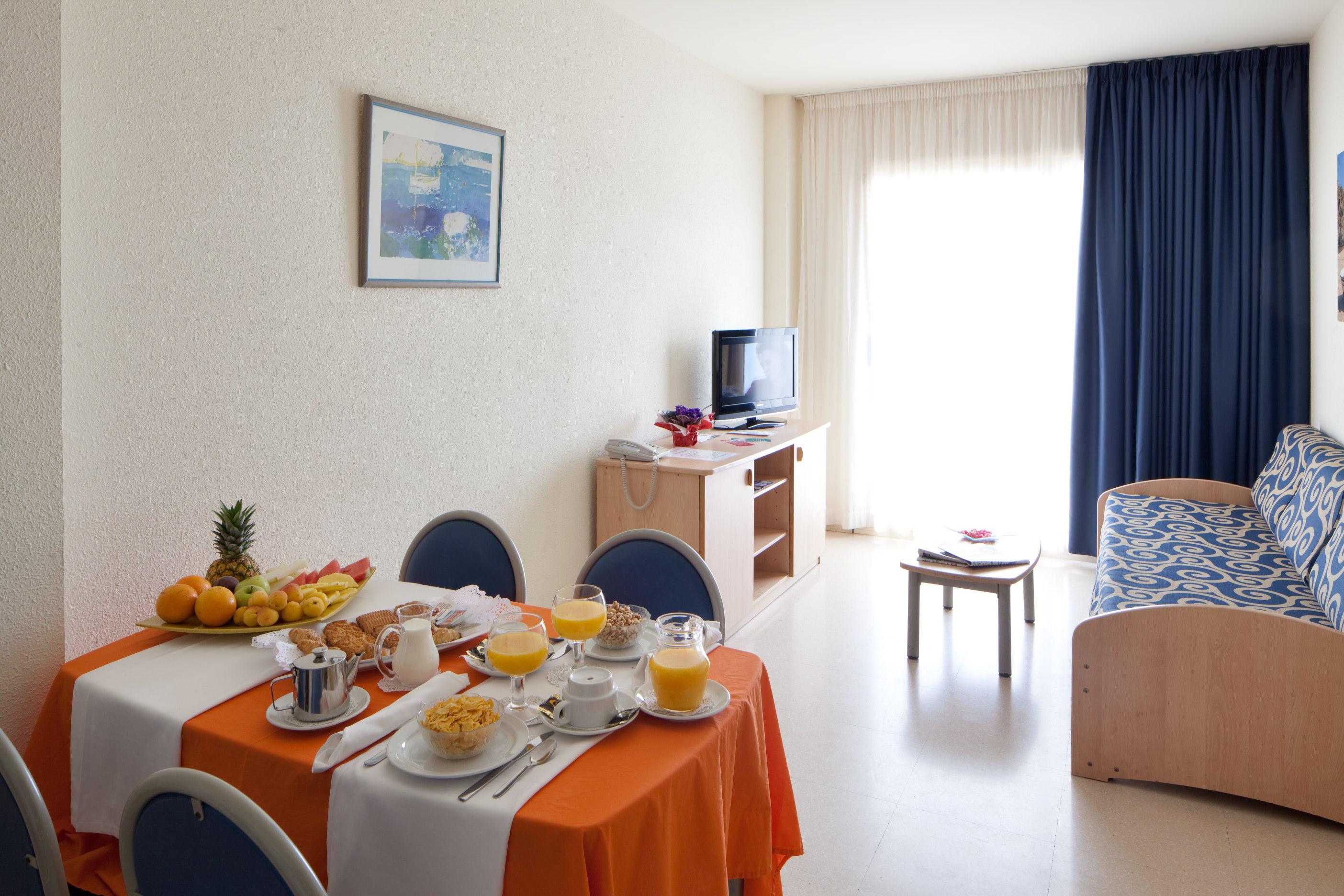 Htop Royal Sun Suites #Htopfun Santa Susanna Kültér fotó